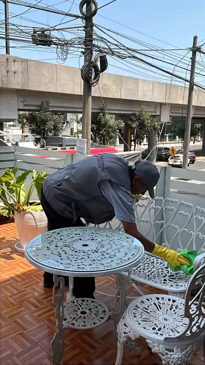 Limpieza de ventanas y vidrios